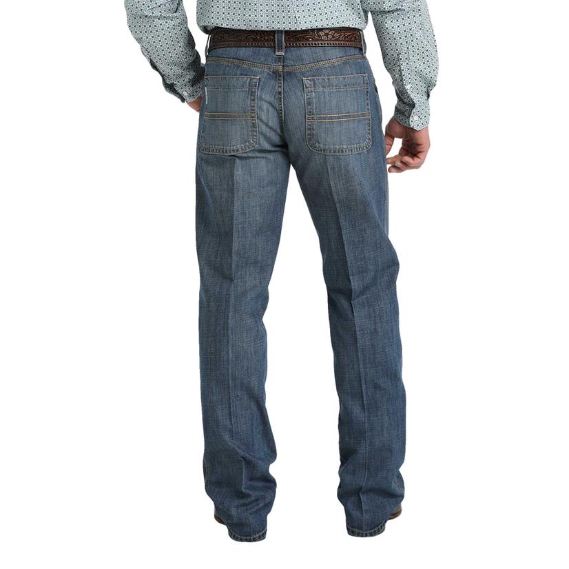 Cinch Men's Medium Wash Grant Relaxed Fit Bootcut Jeans