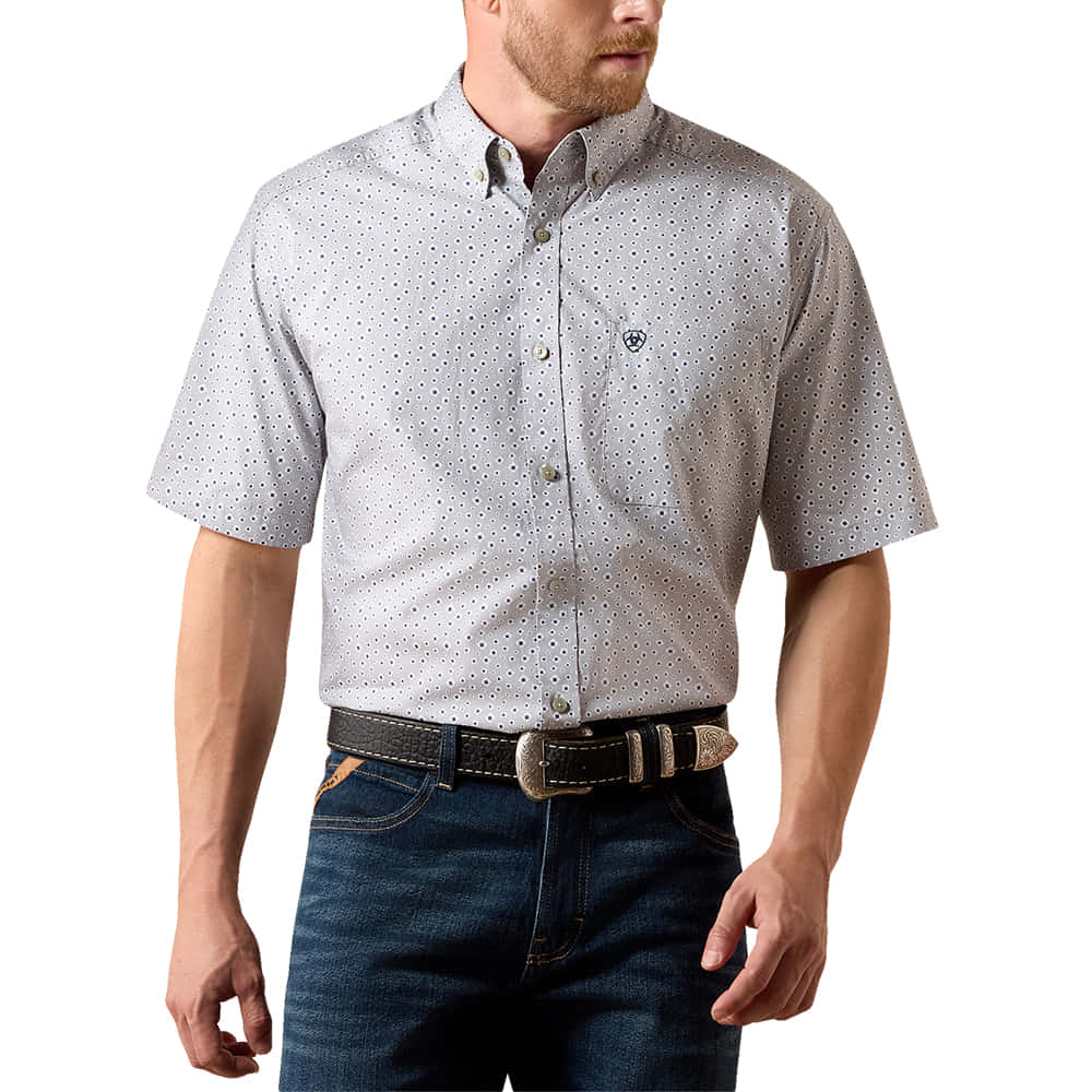 Ariat Apparel MENS SHORT SLEEVE BUTTON DOWN BOSCO CLASSIC FIT SHIRT IN SLEET GREY GEO PRINT