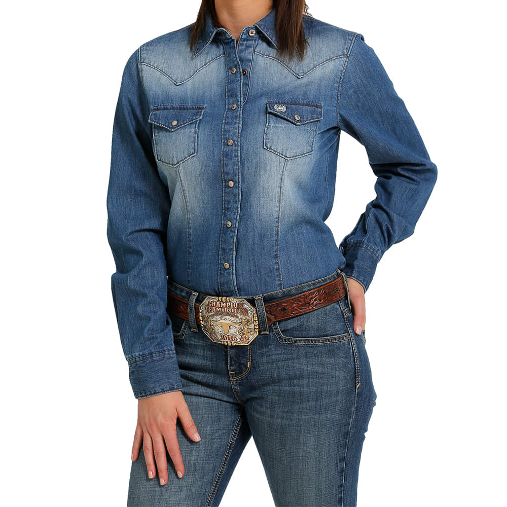 Cinch Apparel Cinch Women's Denim Front Snap Long Sleeve Shirt