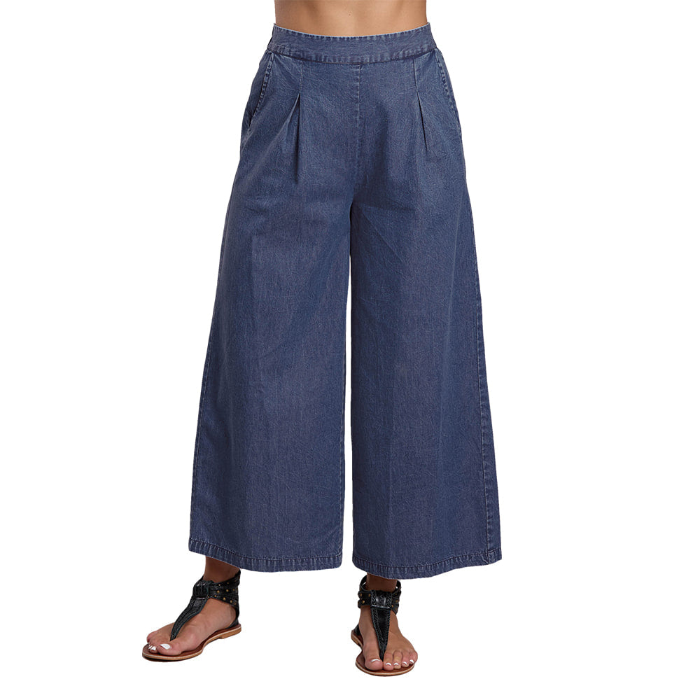 Roper Apparel WOMENS DENIM WIDE LEG PANT CAPRI