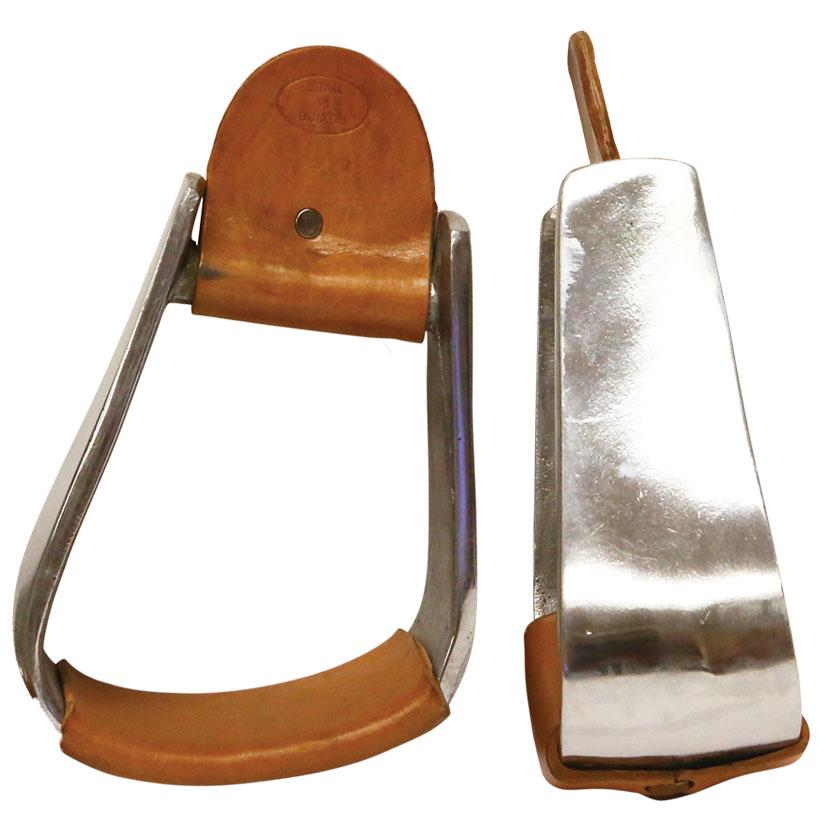 South Texas Tack Tack 3.5" South Texas Tack Slanted Stirrups 3 1/2"