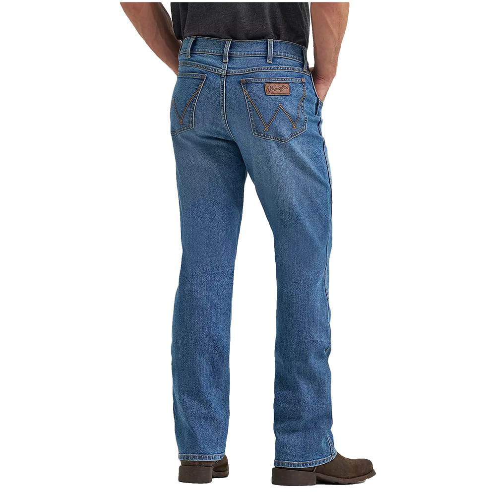 Wrangler Apparel Wrangler Men's Evans Relaxed Bootcut Jeans