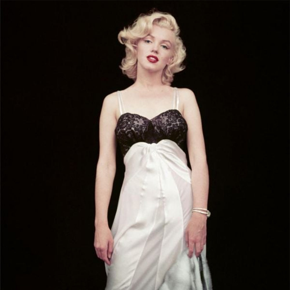 Acc Publishing Other Acc Publishing The Essential Marilyn Monroe Book