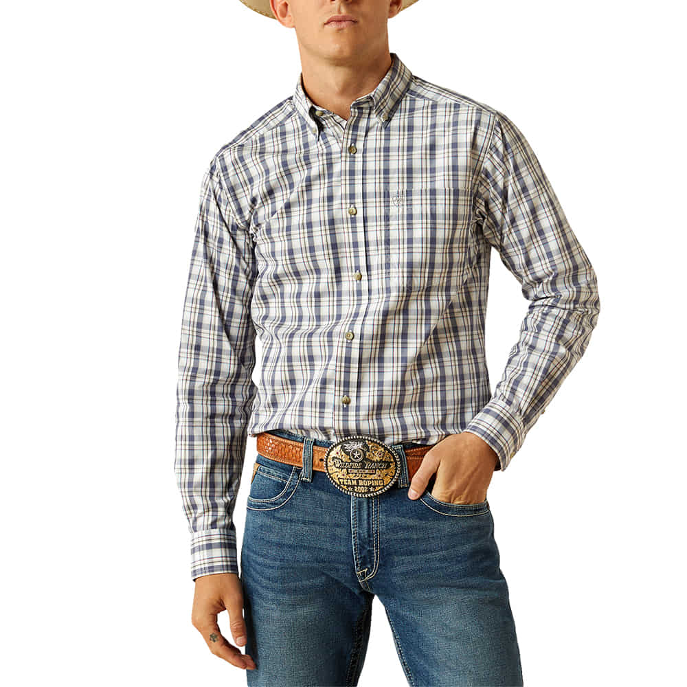 Ariat Apparel Ariat Men's Fitted Long Sleeve Button-Down Plaid Salvatore Shirt In Dark Grey