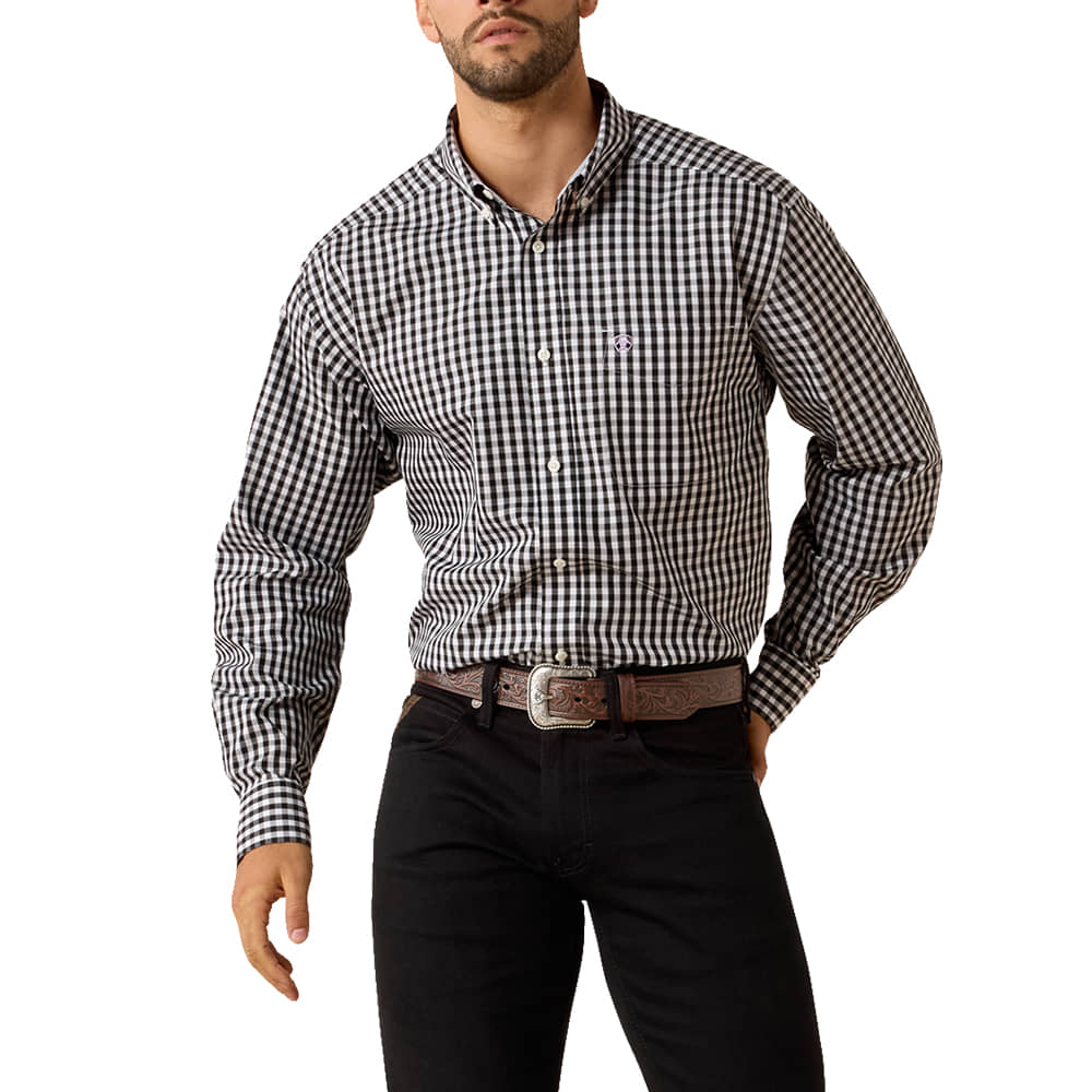 Ariat Apparel Ariat Men's Wrinkle Free Long Sleeve Langston Shirt in Black Plaid