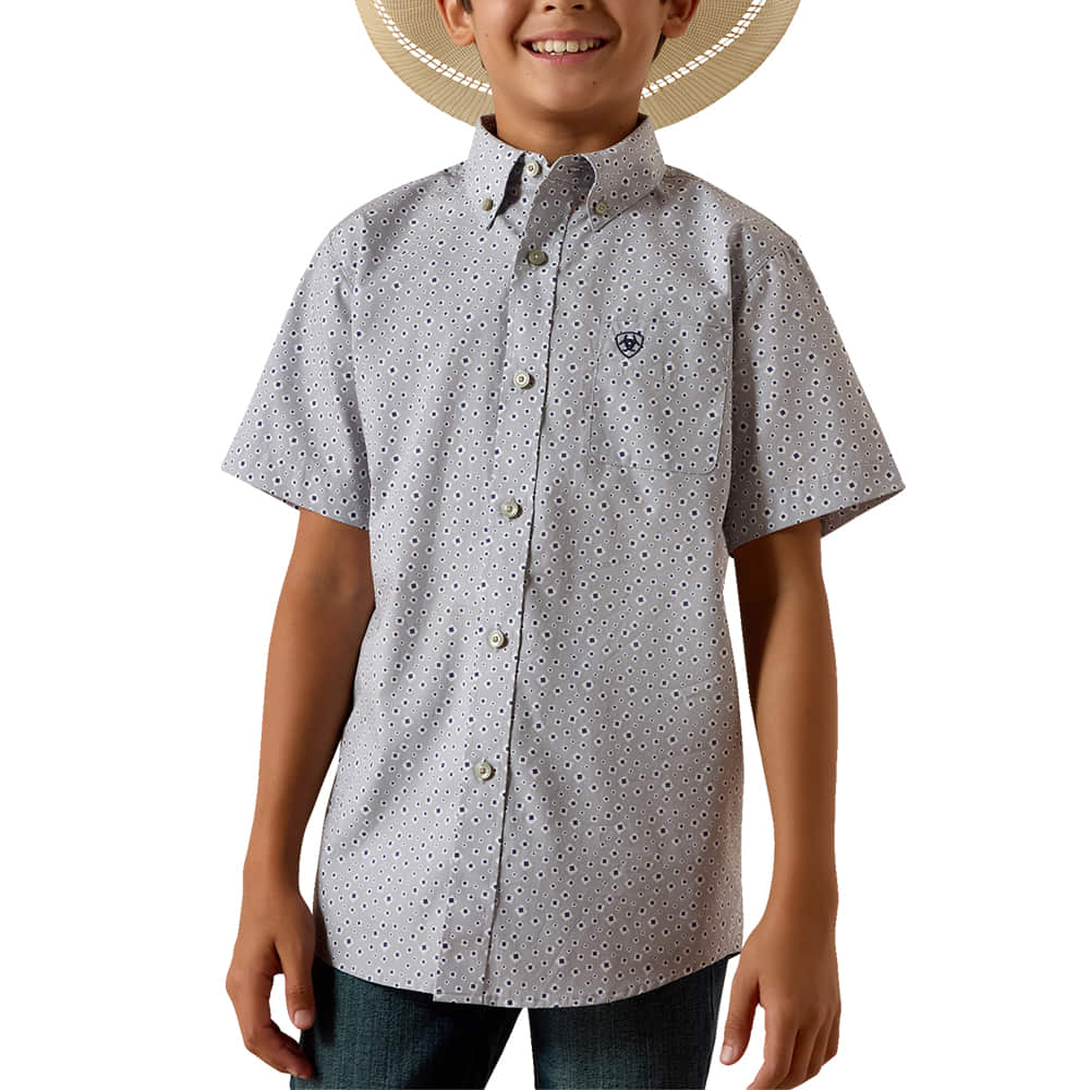 Ariat Apparel BOYS CLASSIC SHORT SLEEVE BUTTON DOWN BOSCO SHIRT IN SLEET GREY GEO PRINT