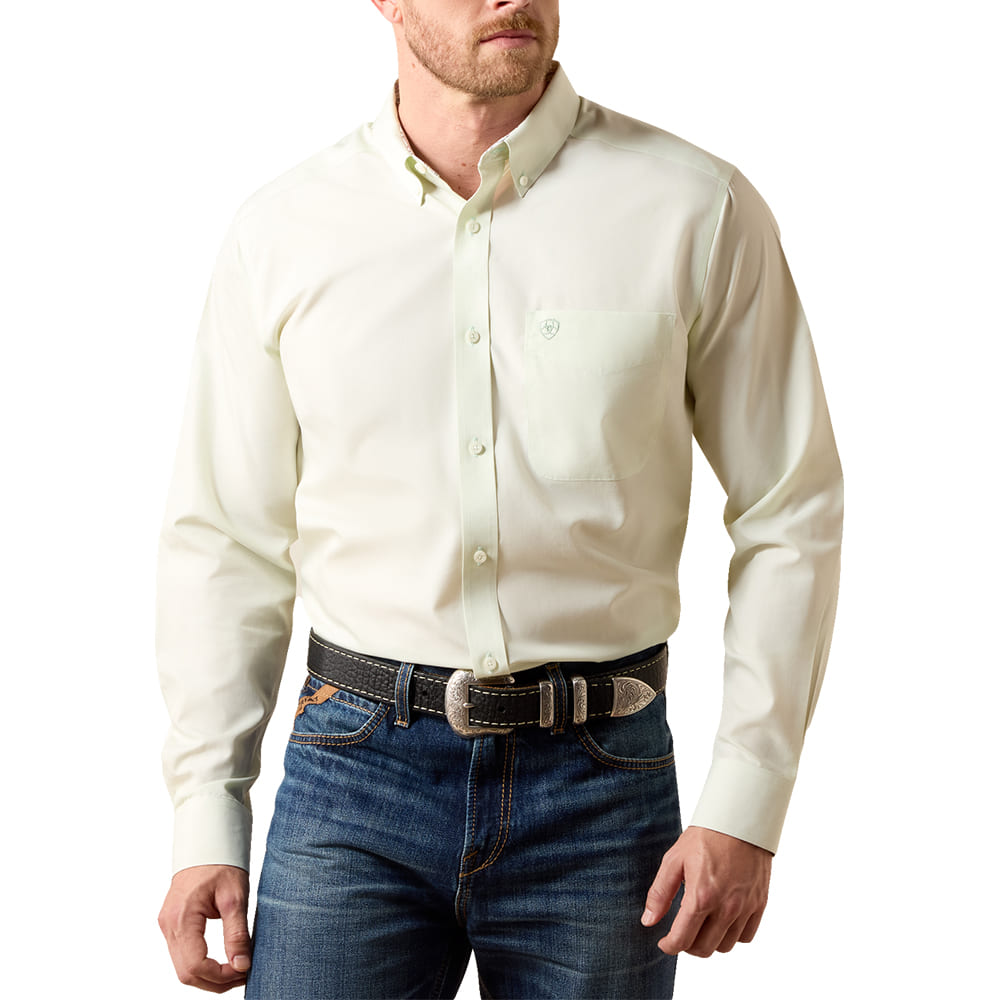 Ariat Apparel MENS FITTED LONG SLEEVE WRINKLE FREE SOLID PINPOINT OXFORD SHIRT IN LAUREL GREEN