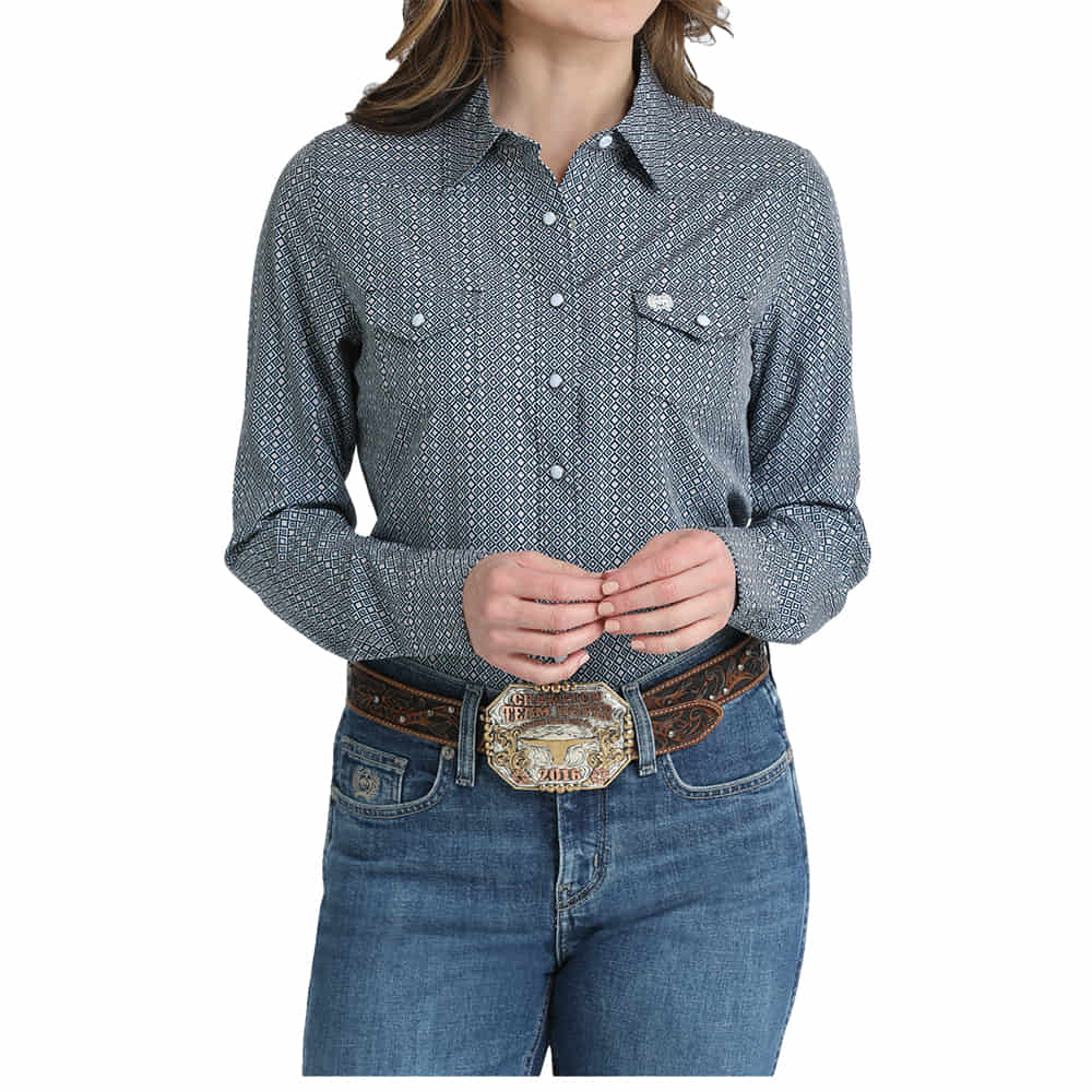 Cinch Apparel Cinch Arenaflex Women's Long Sleeve Button-Down Shirt in Blue