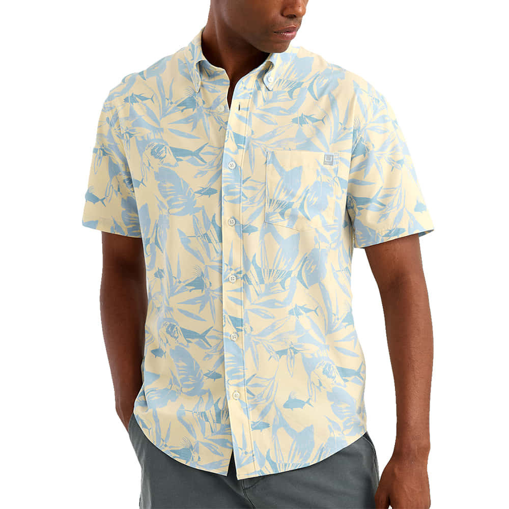 Huk Apparel Huk Men's Kona Printed Short Sleeve Shirt in Oyster Grey