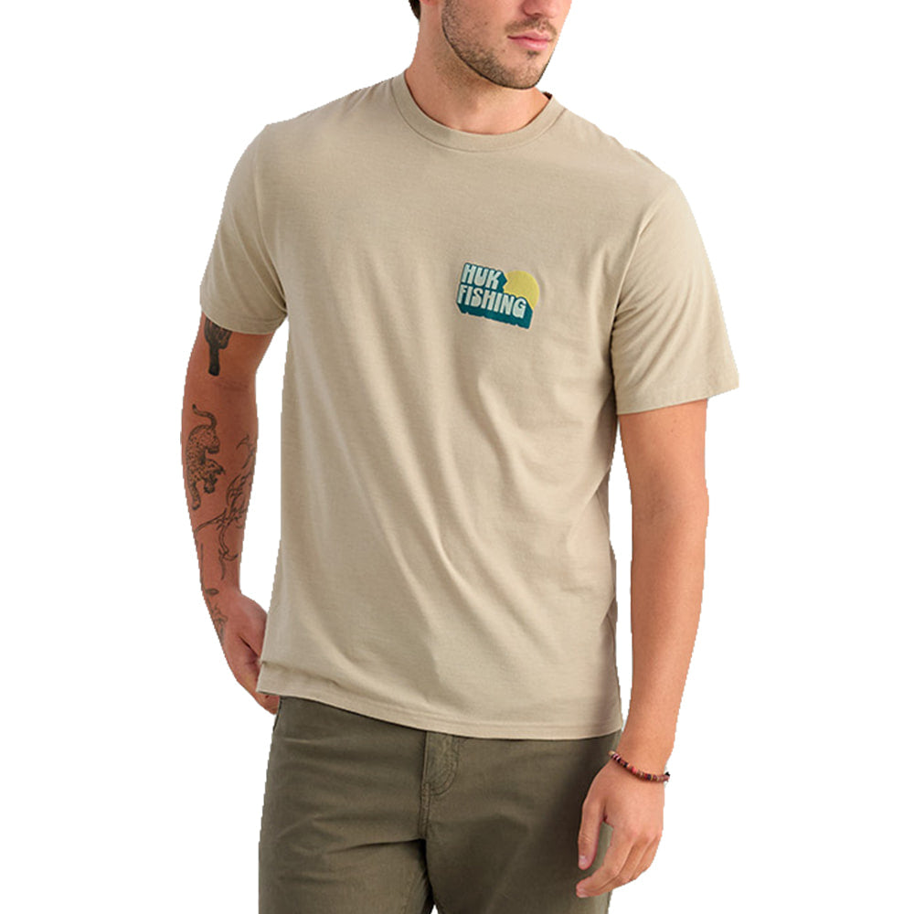 Huk Apparel MENS BAIT N FETCH SHORT SLEEVE GRAPHIC TEE IN RIVER ROCK HEATHER