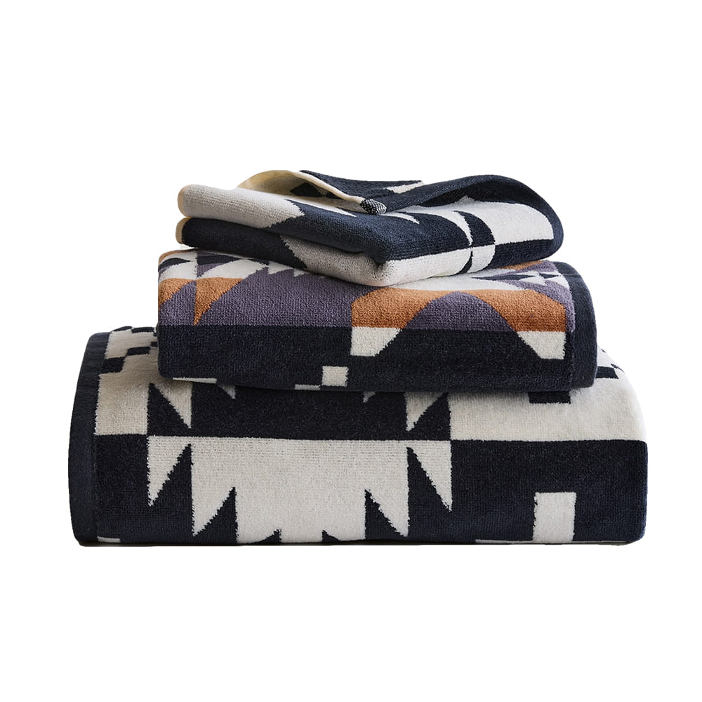 Pendleton Home Decor Pendleton Woolen Mills 3 Piece Towel Set in Spider Rock Black and White