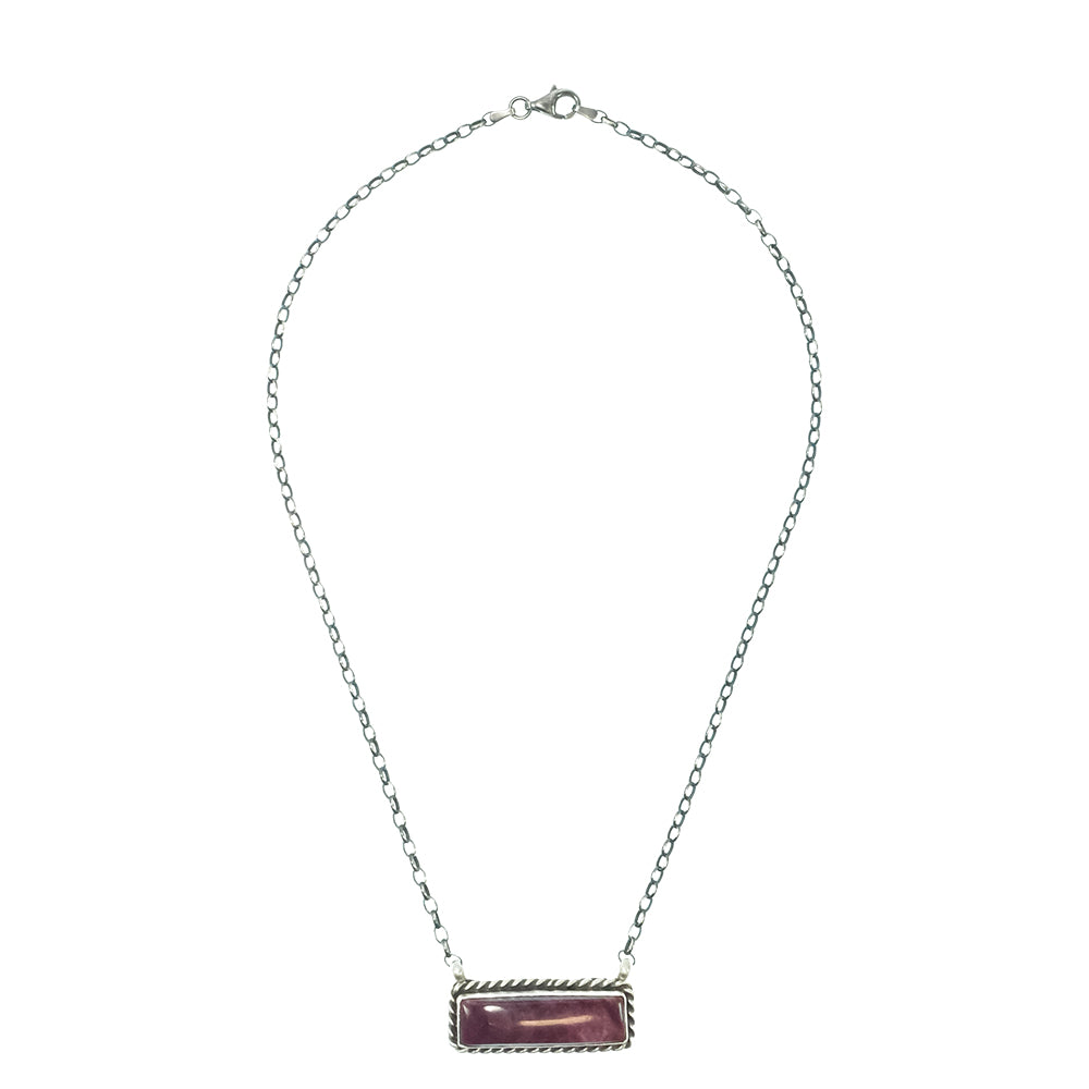 South Texas Tack Apparel Jewelry 16 Inch Navajo Native American Purple Oyster Sterling Silver Necklace