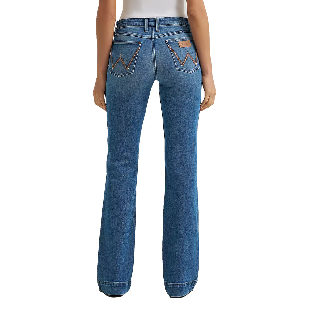 Wrangler Apparel WOMENS RETRO MAE TROUSER JEAN MID RISE IN CYNTHIA
