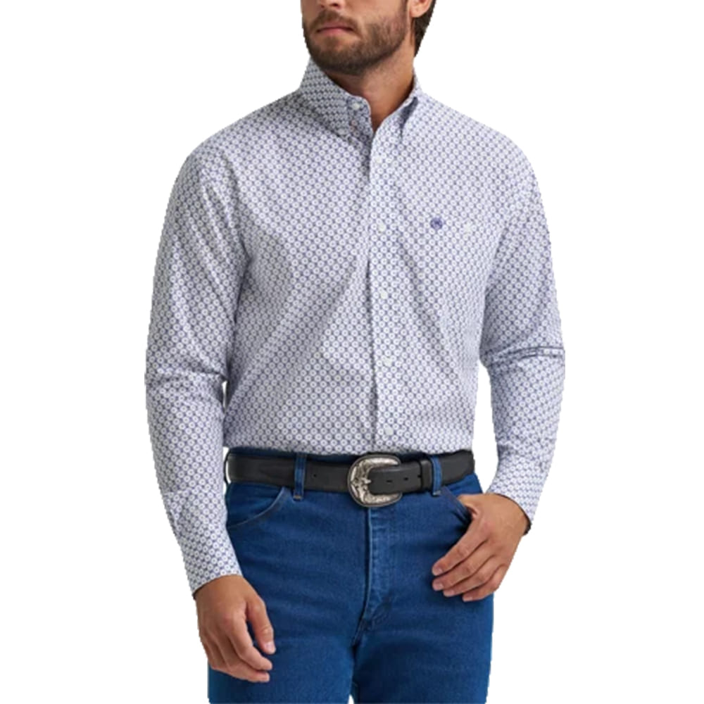 Wrangler Apparel Wrangler Men's Classic Long Sleeve Button-Down Shirt in Blue