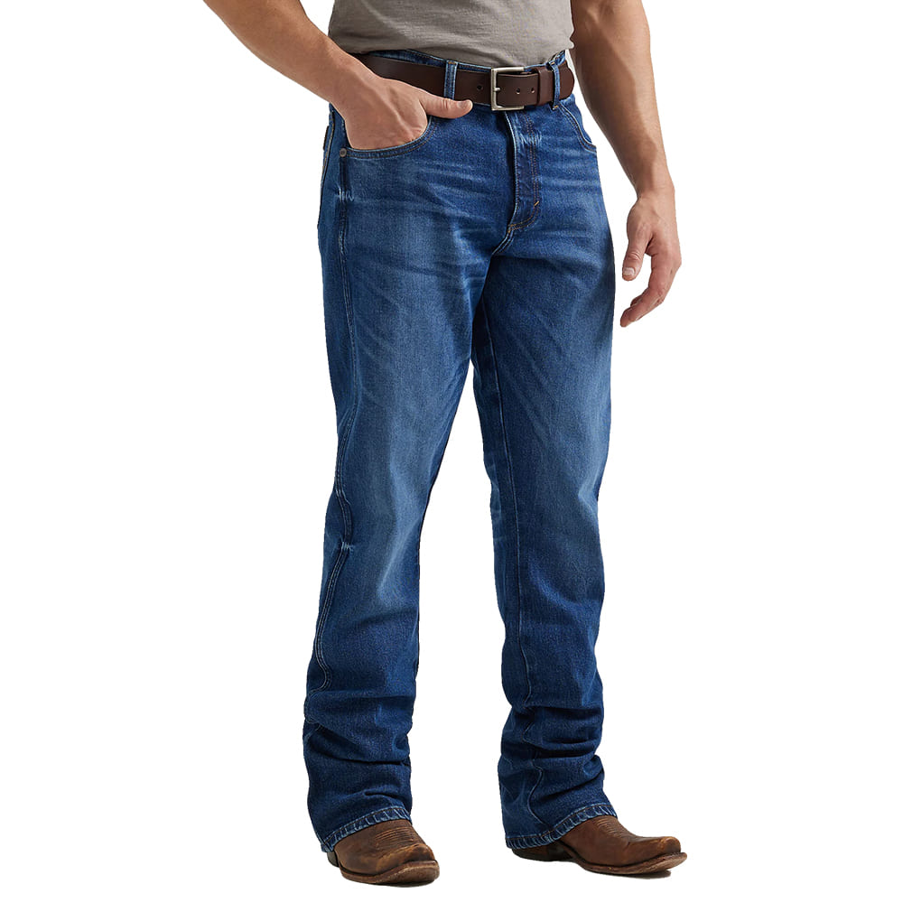 Wrangler Apparel Wrangler Retro Dark Washed Relaxed Men's Bootcut Jean