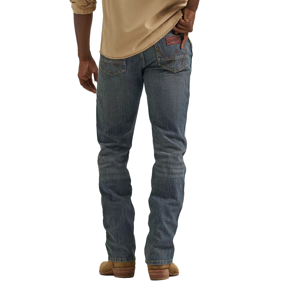 Wrangler Apparel Wrangler Retro Slim Straight Jeans in Dark Knight