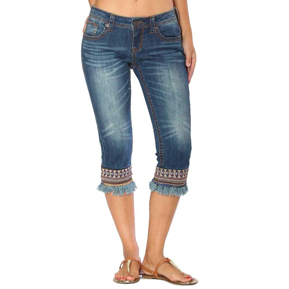 capri jeans with frayed hem